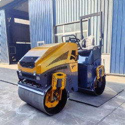 Mini road roller